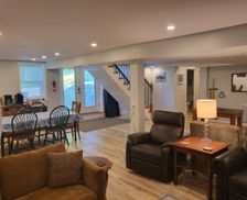 United States New York Alexandria Bay vacation rental compare prices direct by owner 33210387