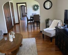 United States Indiana Muncie vacation rental compare prices direct by owner 15630829