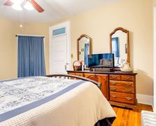 United States New York Oyster Bay vacation rental compare prices direct by owner 24303822