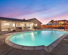 United States California Yucca Valley vacation rental compare prices direct by owner 23601134