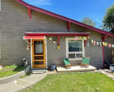 United States Oregon Maupin vacation rental compare prices direct by owner 15621764