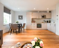 United Kingdom England Bath and North East Somerset vacation rental compare prices direct by owner 4259633