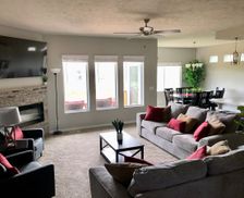 United States Nebraska Omaha vacation rental compare prices direct by owner 15636910