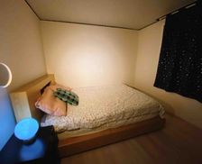 South Korea Seoul Mapo-gu vacation rental compare prices direct by owner 15652794