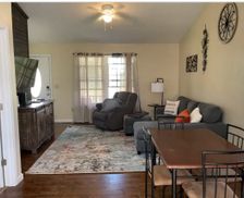 United States Tennessee Johnson City vacation rental compare prices direct by owner 23600240