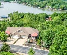 United States Missouri Camdenton vacation rental compare prices direct by owner 15694347