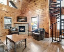 United States Tennessee Pigeon Forge vacation rental compare prices direct by owner 23615552