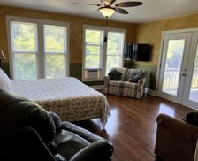 United States Illinois Hamilton vacation rental compare prices direct by owner 24601098