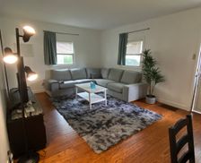 United States Illinois Belleville vacation rental compare prices direct by owner 23980268