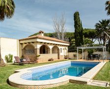 Spain Andalucía Chiclana de la Frontera vacation rental compare prices direct by owner 3927505