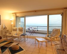 France Nouvelle-Aquitaine Royan vacation rental compare prices direct by owner 25008087