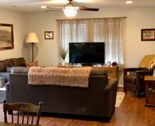 United States Kentucky Lawrenceburg vacation rental compare prices direct by owner 25018954