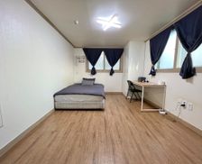 South Korea Seoul Dongjak-gu vacation rental compare prices direct by owner 23987134