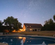 France Limousin Saint-Julien-le-Vendômois vacation rental compare prices direct by owner 10145287