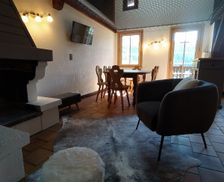 France Auvergne-Rhône-Alpes Saint-Nicolas-la-Chapelle vacation rental compare prices direct by owner 23897667