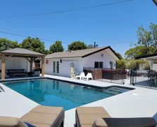 United States California Anaheim vacation rental compare prices direct by owner 126774
