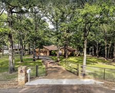 United States Texas Malakoff vacation rental compare prices direct by owner 24952571