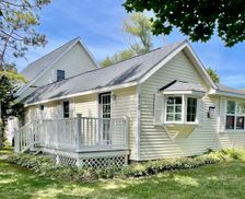 United States Michigan Elk Rapids vacation rental compare prices direct by owner 24346670