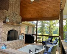 United States North Carolina Pisgah Forest vacation rental compare prices direct by owner 24181081