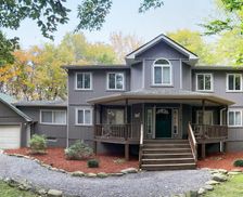 United States Pennsylvania Pocono Pines vacation rental compare prices direct by owner 23691286