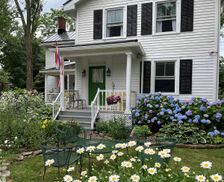 United States New York Lewiston vacation rental compare prices direct by owner 24184833