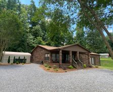 United States Alabama Guntersville vacation rental compare prices direct by owner 23599966