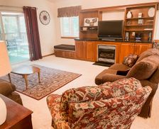 United States Arkansas Cotter vacation rental compare prices direct by owner 25375118