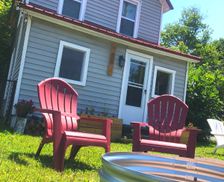 United States New York Jamestown vacation rental compare prices direct by owner 24711979