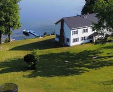 United States New York Ballston Lake vacation rental compare prices direct by owner 24339050