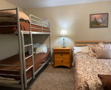 United States Wyoming Rock Springs vacation rental compare prices direct by owner 24617697