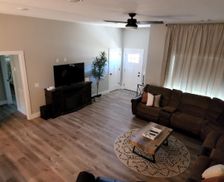 United States Missouri Joplin vacation rental compare prices direct by owner 25292599