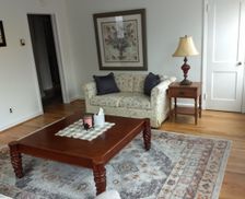 United States New Jersey Woodbury vacation rental compare prices direct by owner 24035721
