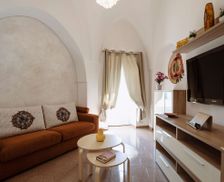 Italy Cisternino Cisternino vacation rental compare prices direct by owner 28979062