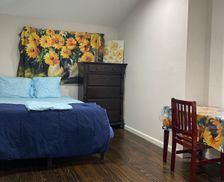 United States New York Queens vacation rental compare prices direct by owner 24205613