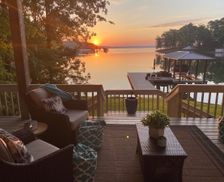 United States Alabama Eclectic vacation rental compare prices direct by owner 24625990
