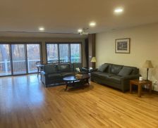 United States Massachusetts Weston vacation rental compare prices direct by owner 25847698