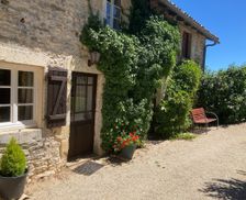 France Nouvelle-Aquitaine Messé vacation rental compare prices direct by owner 5580349