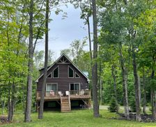 United States Maine Carrabassett Valley vacation rental compare prices direct by owner 24141253