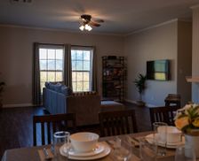 United States Texas Belton vacation rental compare prices direct by owner 24216097