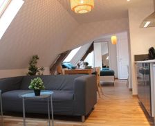 France Hauts-de-France Valenciennes vacation rental compare prices direct by owner 17696194