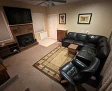 United States Michigan Bloomfield Township vacation rental compare prices direct by owner 24251601