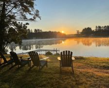 United States Maine Monmouth vacation rental compare prices direct by owner 29888491