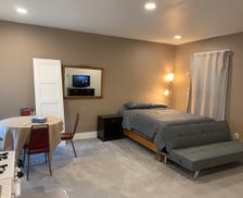 United States Illinois Peoria vacation rental compare prices direct by owner 24202331