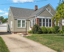 United States Illinois Peoria vacation rental compare prices direct by owner 24232537