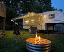 United States Indiana Sharpsville vacation rental compare prices direct by owner 24137976
