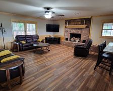 United States North Carolina Benson vacation rental compare prices direct by owner 24203276