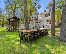 United States Texas Seguin vacation rental compare prices direct by owner 24942399