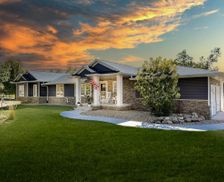 United States Iowa Robins vacation rental compare prices direct by owner 24973277