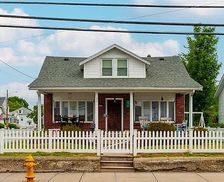 United States Rhode Island Pawtucket vacation rental compare prices direct by owner 25378592