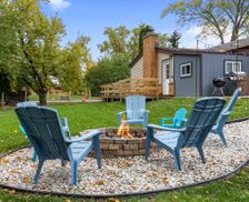 United States Illinois Schaumburg vacation rental compare prices direct by owner 25001388